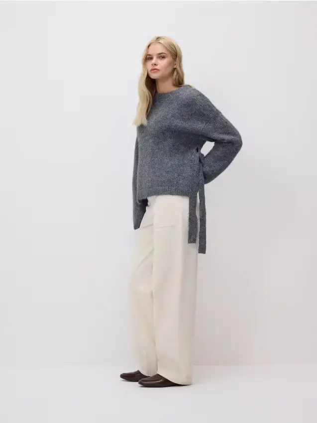 Maglione con fiocchi - grigio scuro