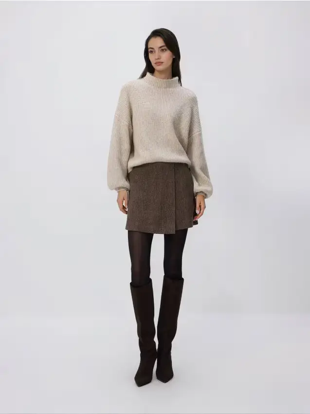 Maglione con maniche a palloncino - beige