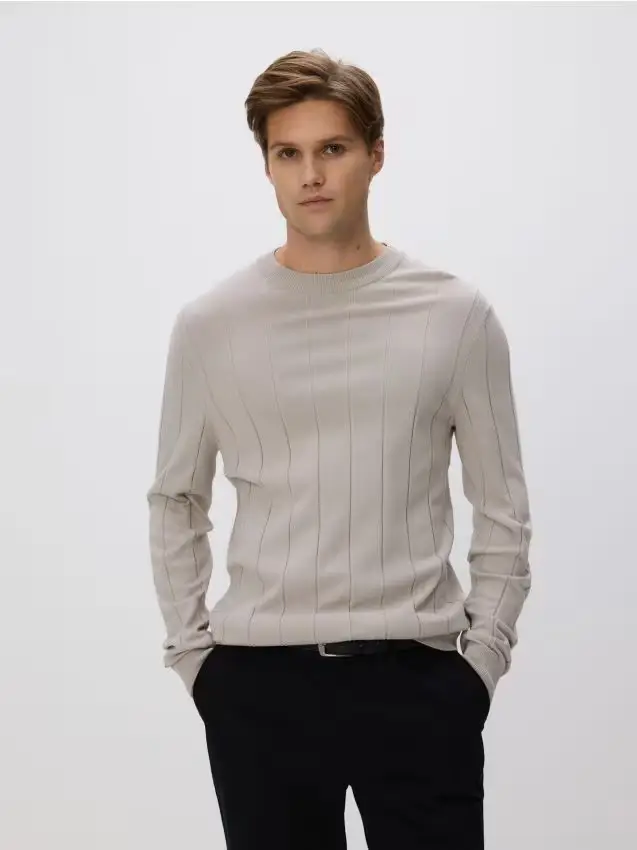 Maglione in misto viscosa - beige