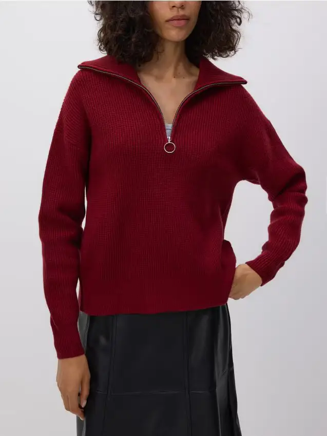 Maglione in misto viscosa - carminio