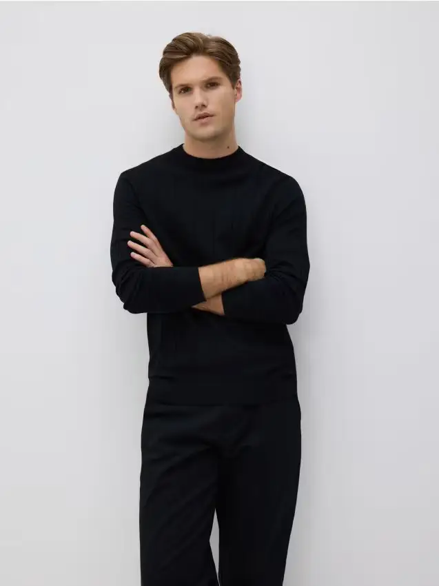 Maglione in misto viscosa - nero