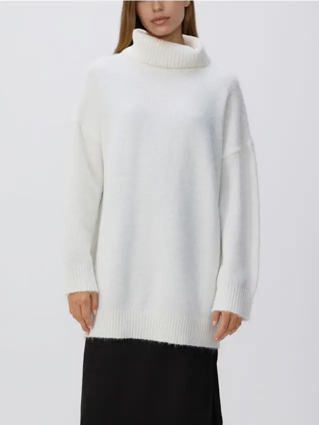 Maglione lungo a dolcevita - panna