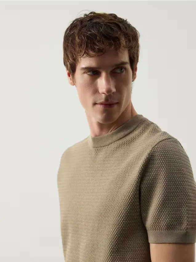 Maglione strutturato in viscosa - beige