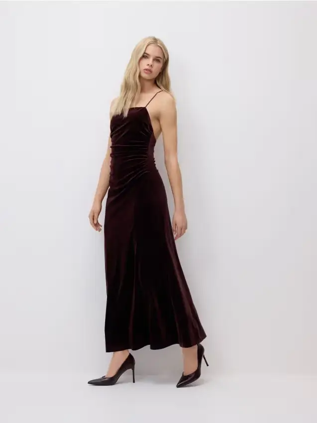 Maxi abito drappeggiato - marrone