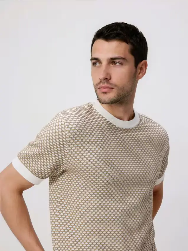 MEN`S SWEATER - beige