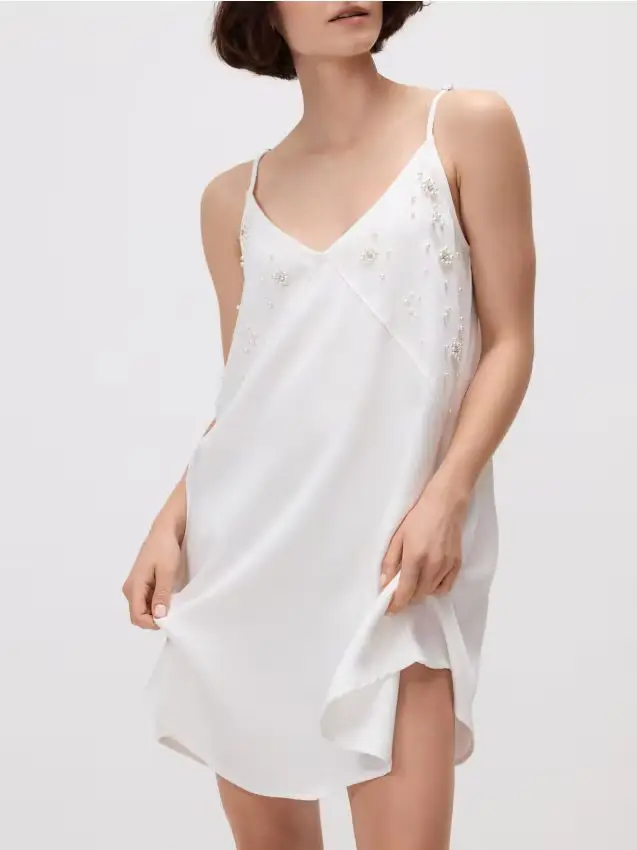 Mini abito con decorazioni - bianco