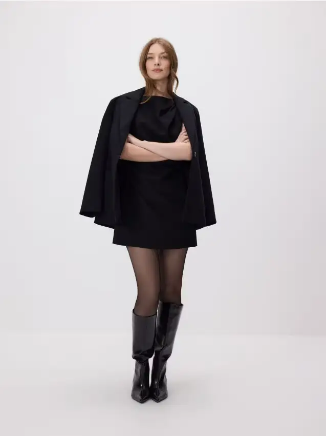 Mini abito con drappeggio - nero