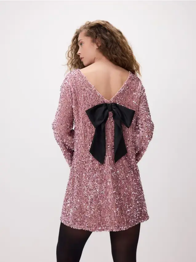 Mini vestito con fiocco - rosa pastello