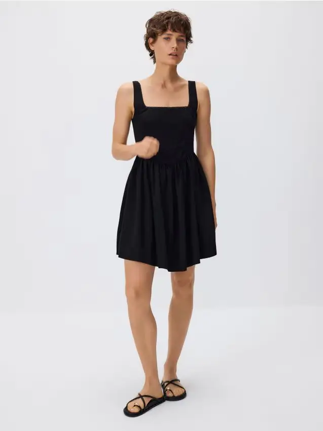 Mini vestito in misto viscosa - nero