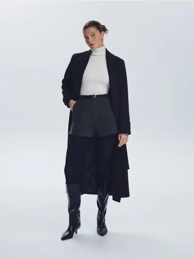 Pantaloncini con cintura - grigio scuro