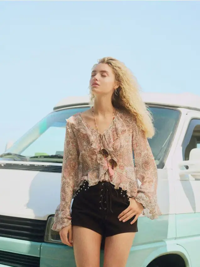 Pantaloncini in finta pelle scamosciata - marrone scuro