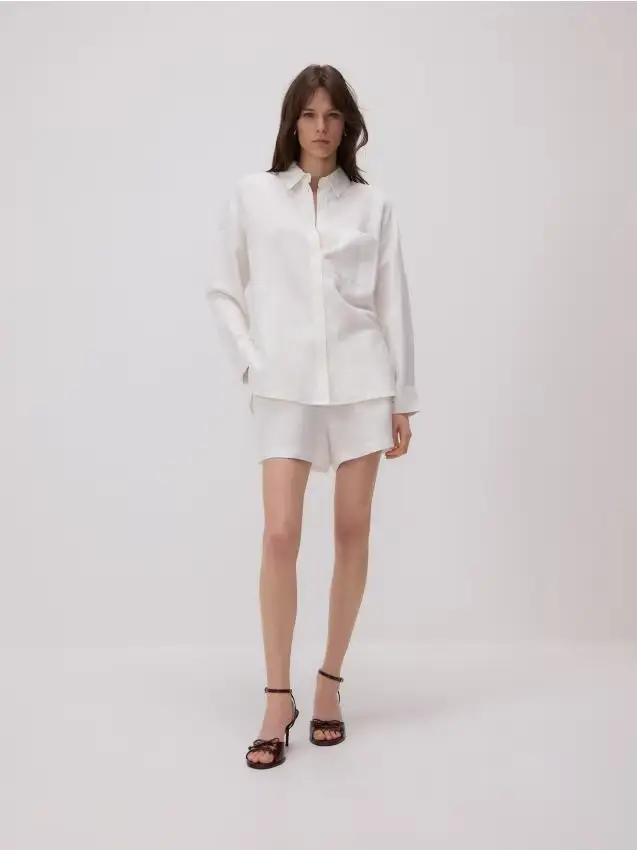 Pantaloncini in misto lino - bianco