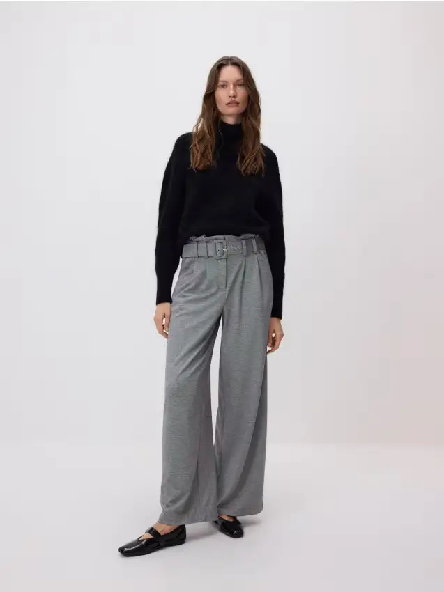 Pantaloni a gamba ampia con cintura - grigio chiaro