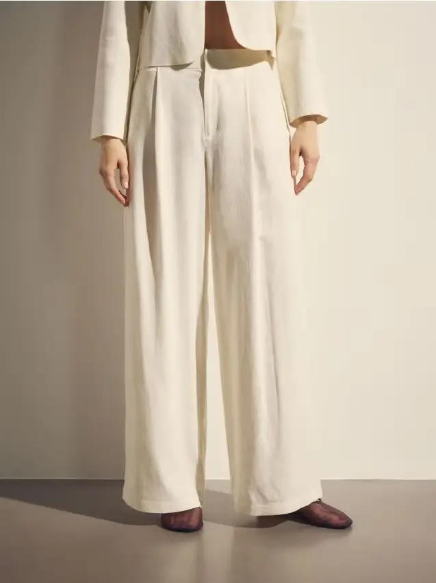 Pantaloni a gamba ampia in misto lino - bianco