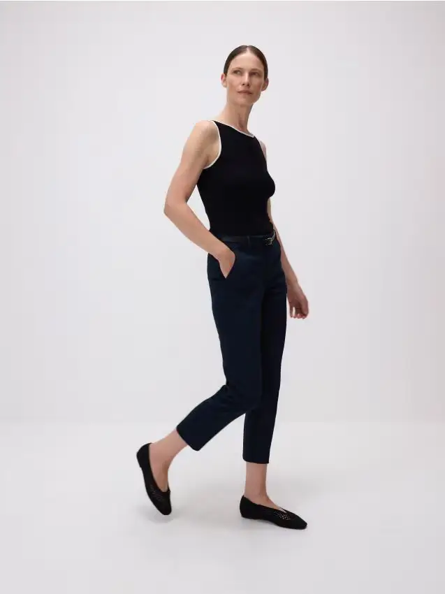 Pantaloni a sigaretta con cintura - blu scuro