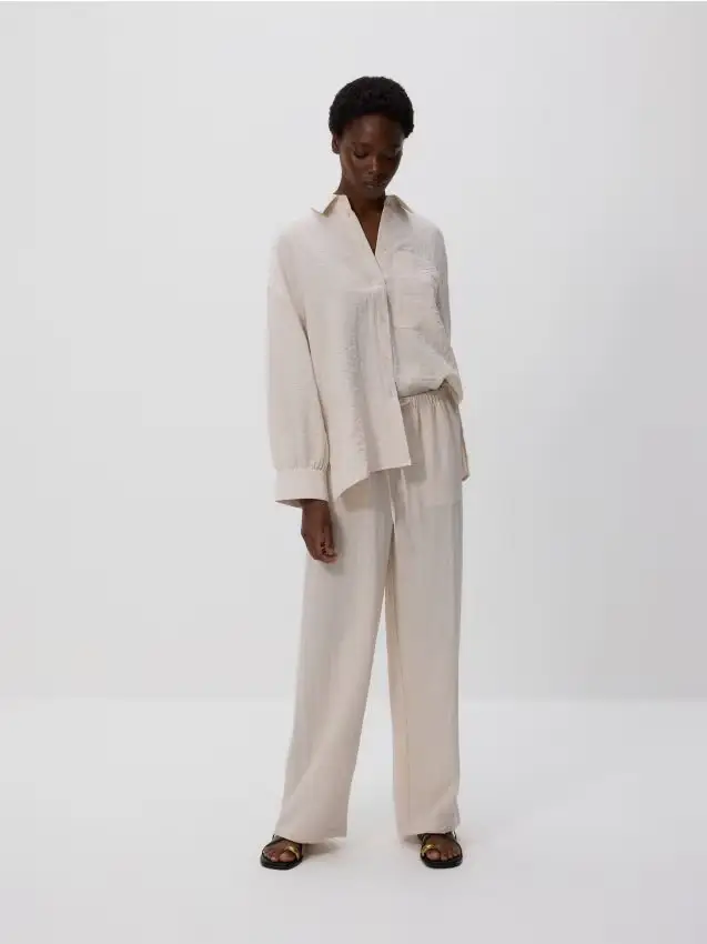 Pantaloni ampi in viscosa - beige