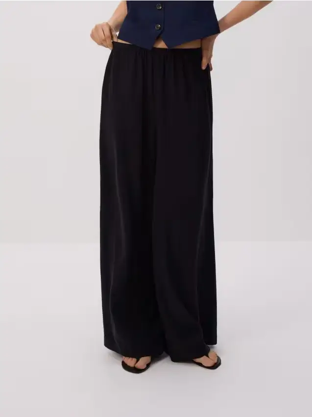 Pantaloni ampi in viscosa - nero