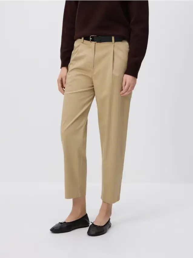 Pantaloni barrel leg con cintura - beige