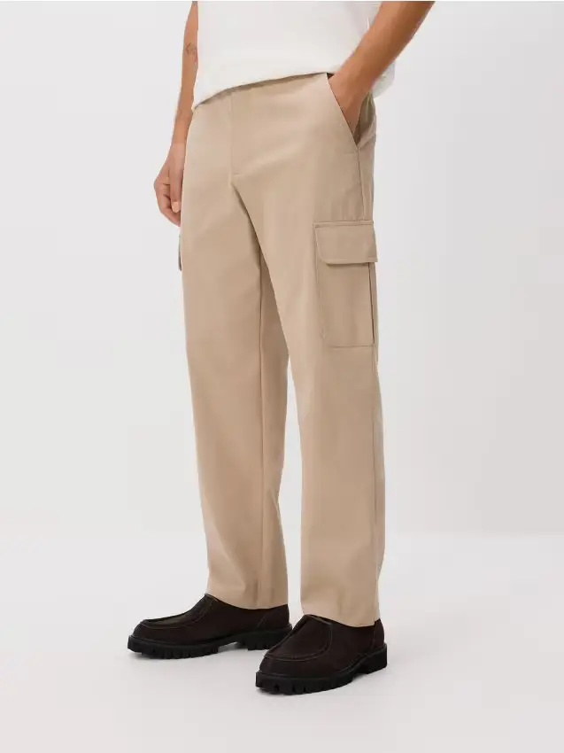 Pantaloni cargo regular - beige