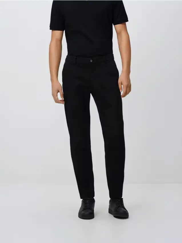 Pantaloni chino con pince - nero