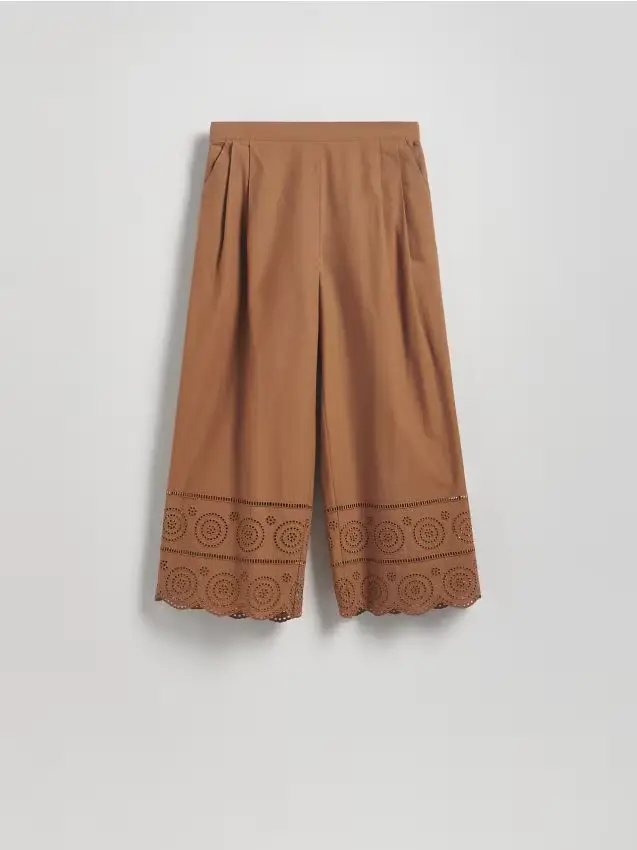 Pantaloni con bordo traforato - marrone dorato