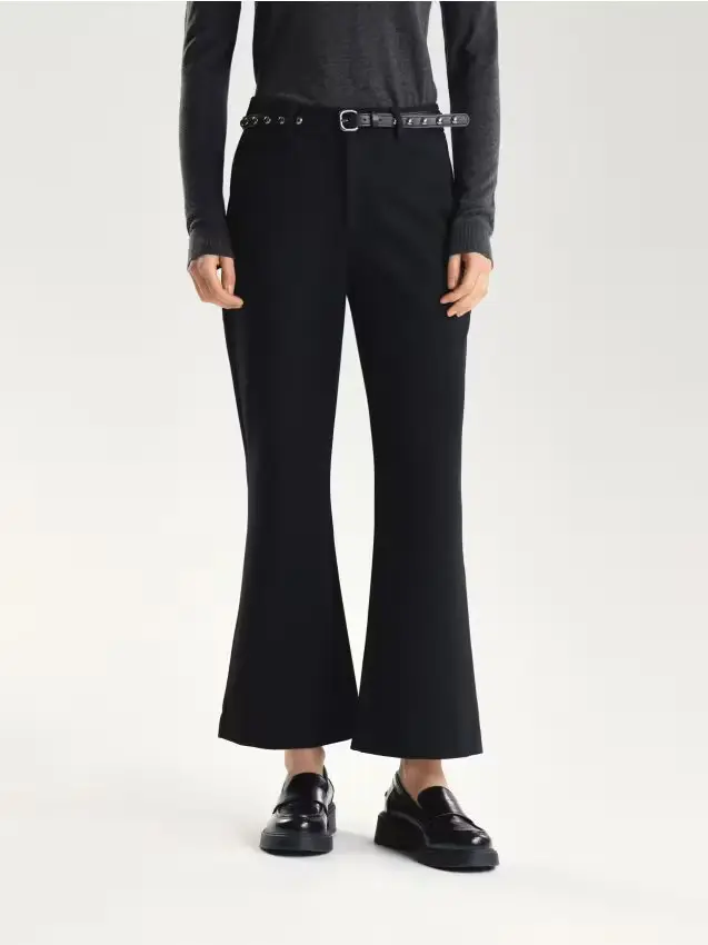 Pantaloni con cintura decorativa - nero