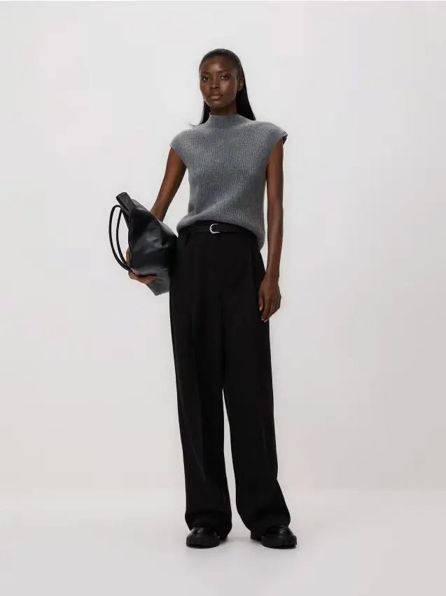 Pantaloni con cintura - nero