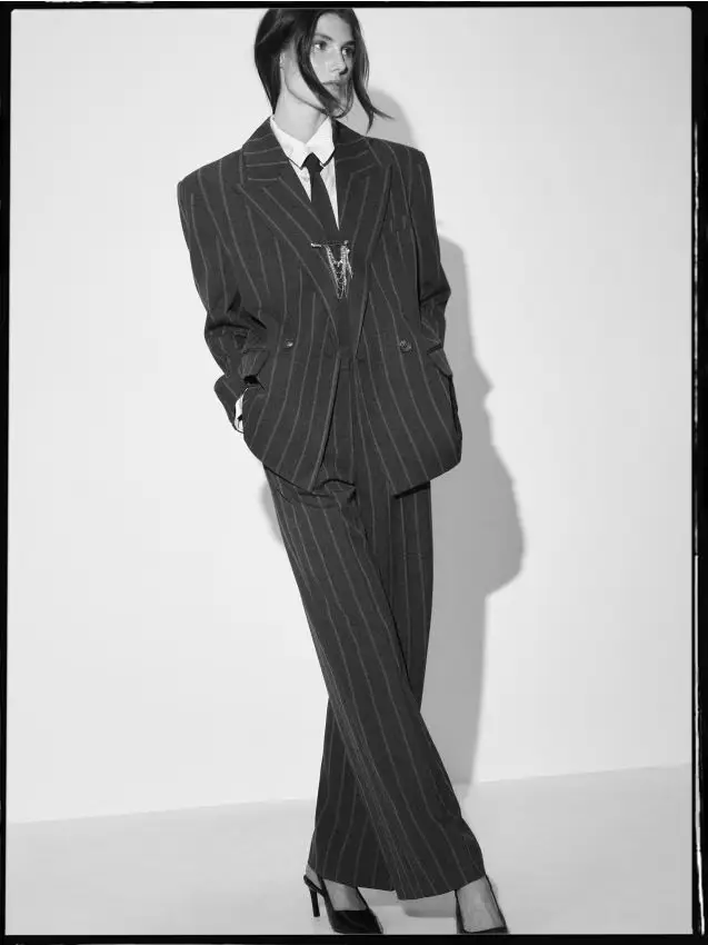 Pantaloni con piega stirata - grigio scuro