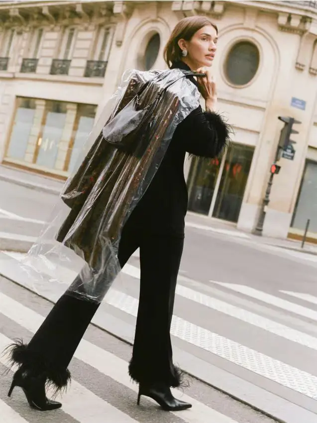 Pantaloni con piume sintetiche - nero