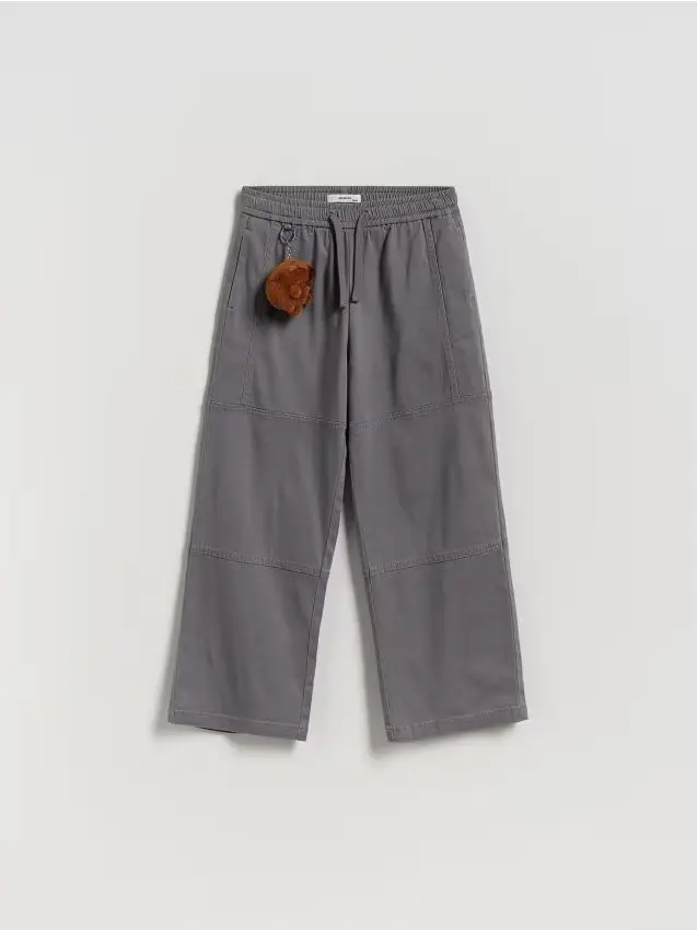 Pantaloni con portachiavi - grigio scuro