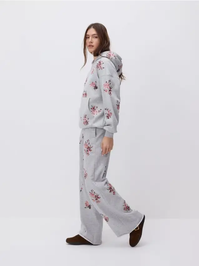 Pantaloni con ricamo decorativo - grigio chiaro