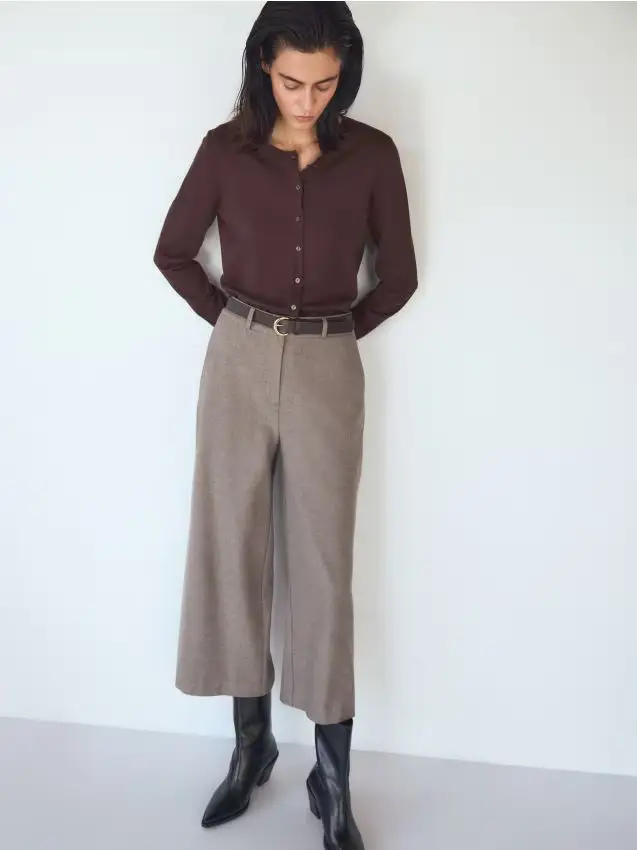 Pantaloni culotte con cintura - beige