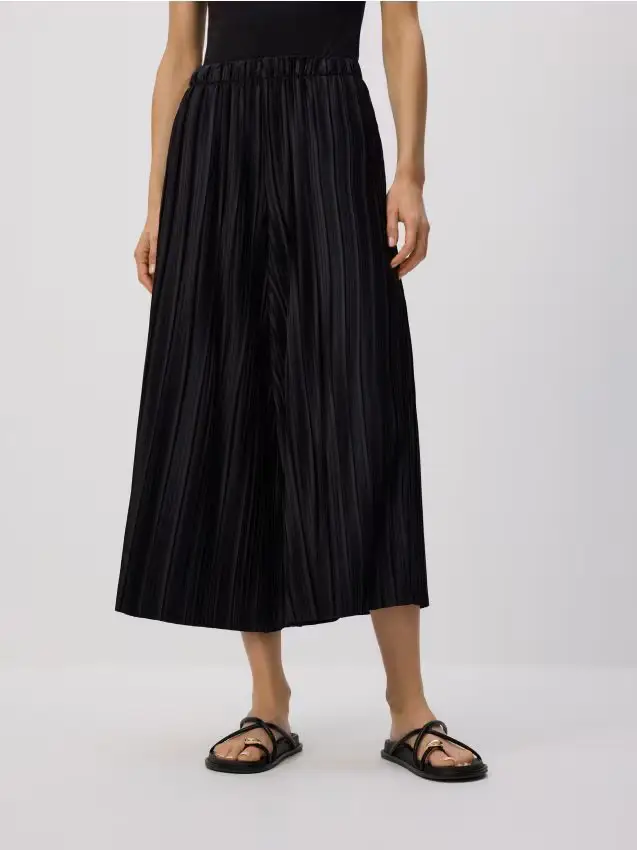 Pantaloni culotte plissettati - nero