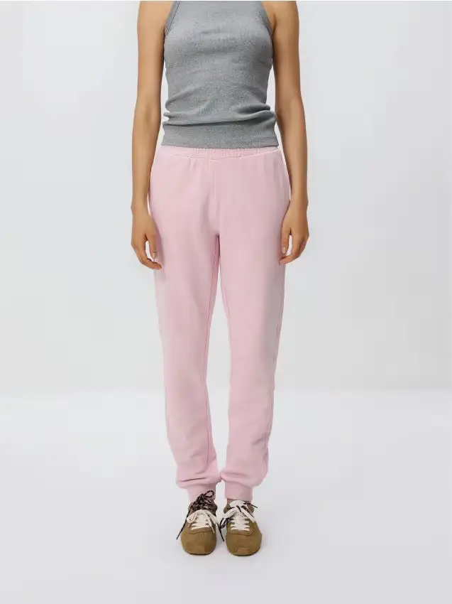 Pantaloni della tuta lunghi - rosa pastello