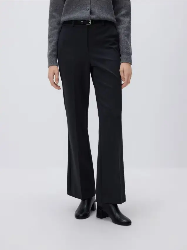 Pantaloni flare con cintura - grigio chiaro