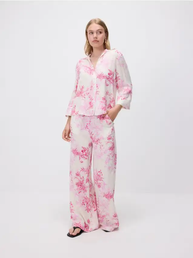 Pantaloni in viscosa fantasia - rosa