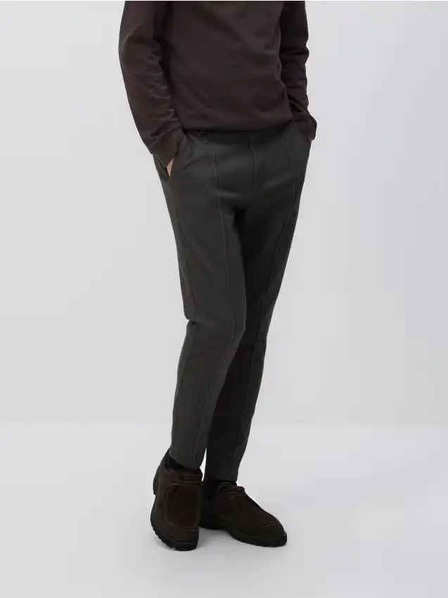 Pantaloni jogger con pinces - grigio scuro