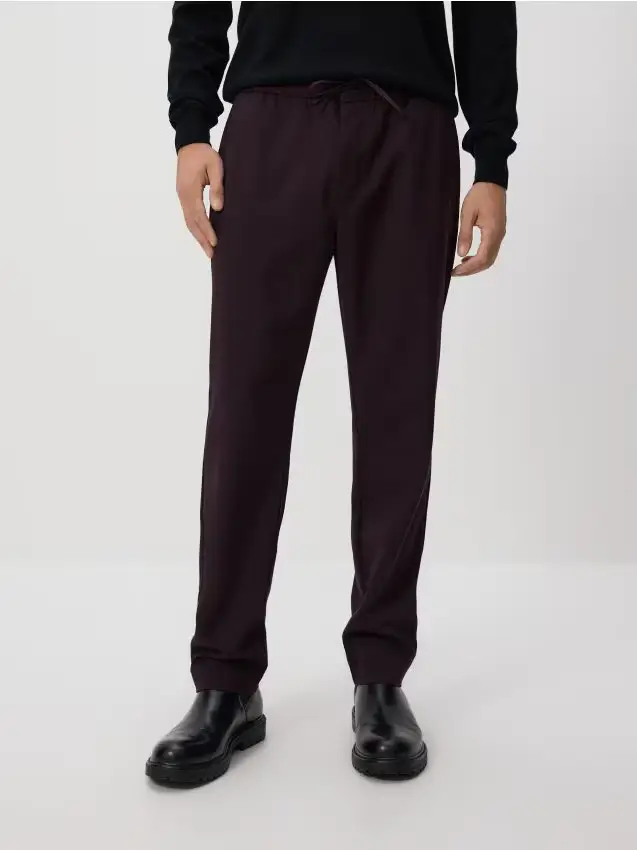 Pantaloni jogger - mogano