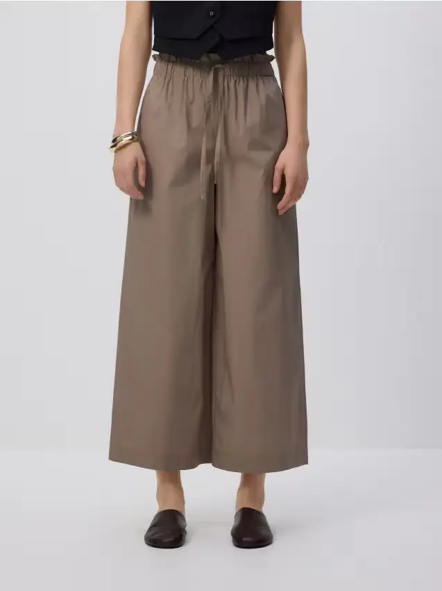 Pantaloni larghi - beige