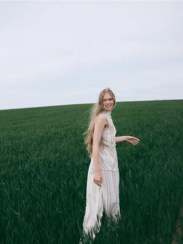 Pantaloni larghi con filo metallico - beige