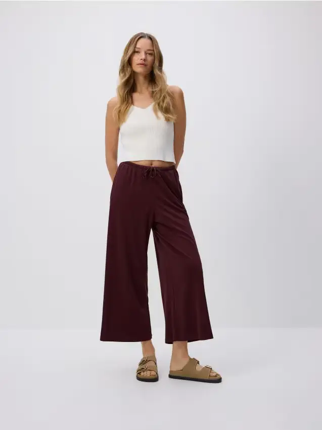 Pantaloni larghi con modal - maroon