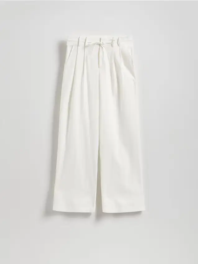 Pantaloni larghi con pinces - panna