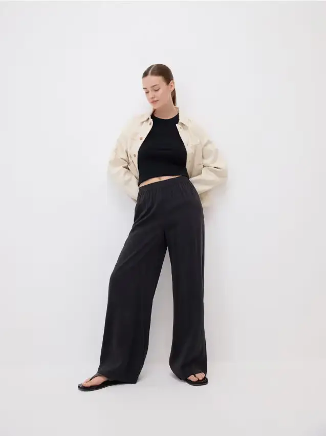 Pantaloni larghi in modal - nero