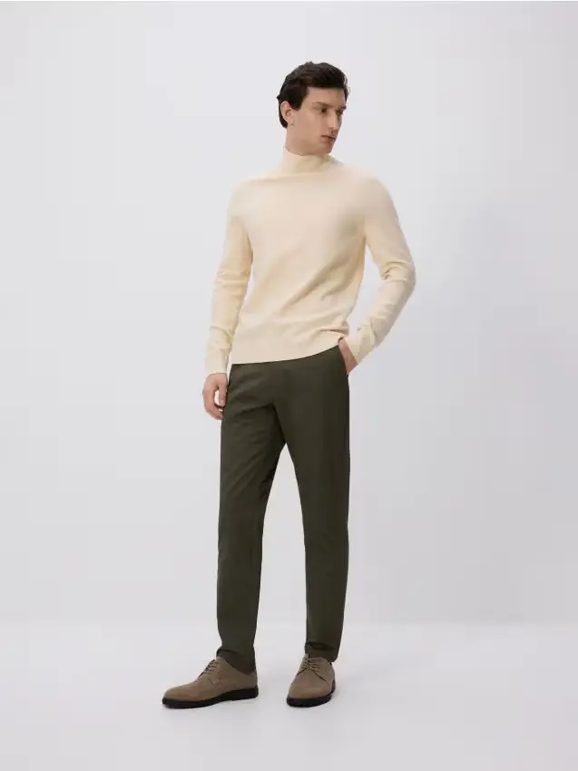 Pantaloni slim chino in cotone - verde-marrone