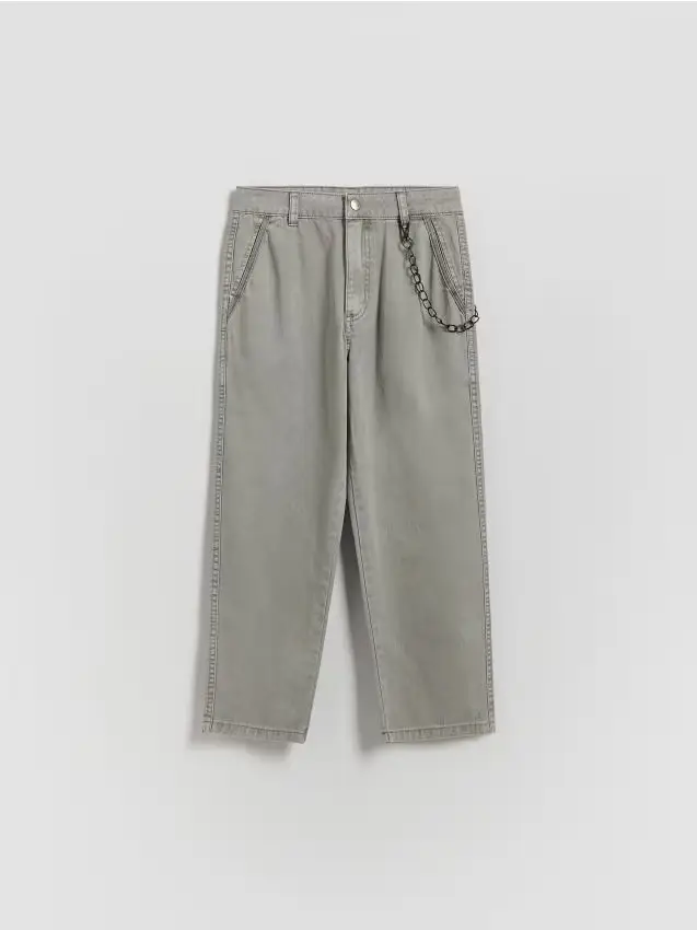 Pantaloni straight con catena - grigio chiaro