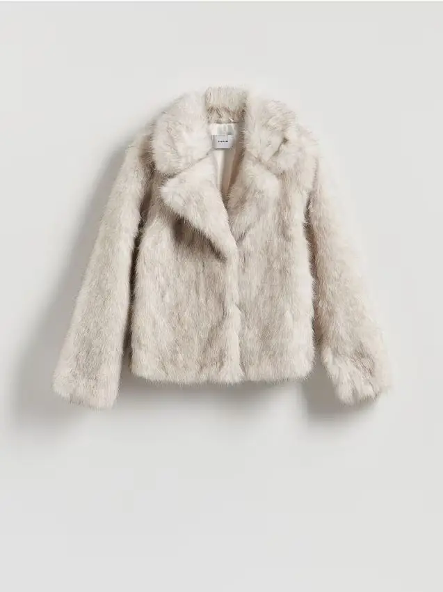 Pelliccia sintetica con colletto - panna
