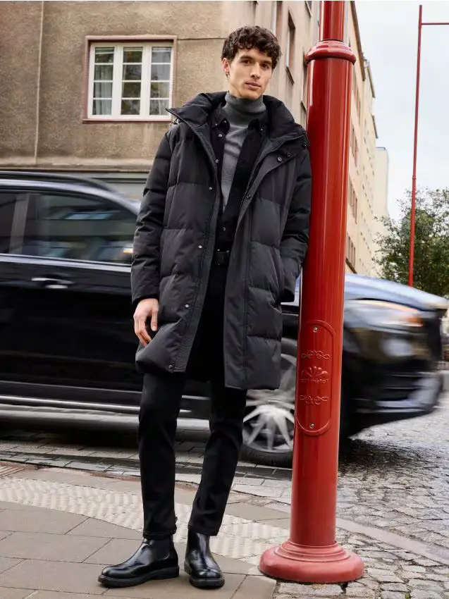 Piumino lungo con Sorona - nero