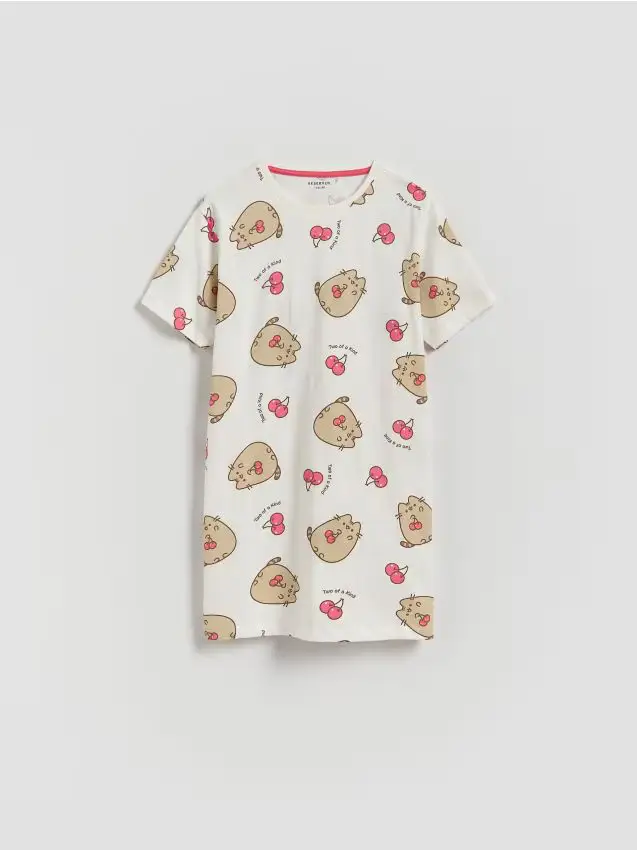 Pusheen nightdress - panna