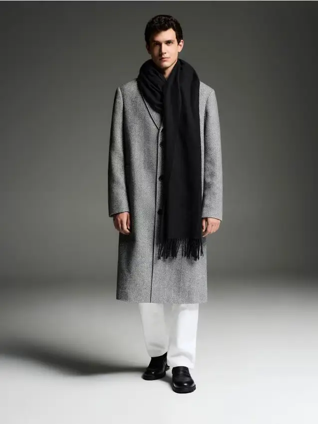 Sciarpa semplice con frange - nero