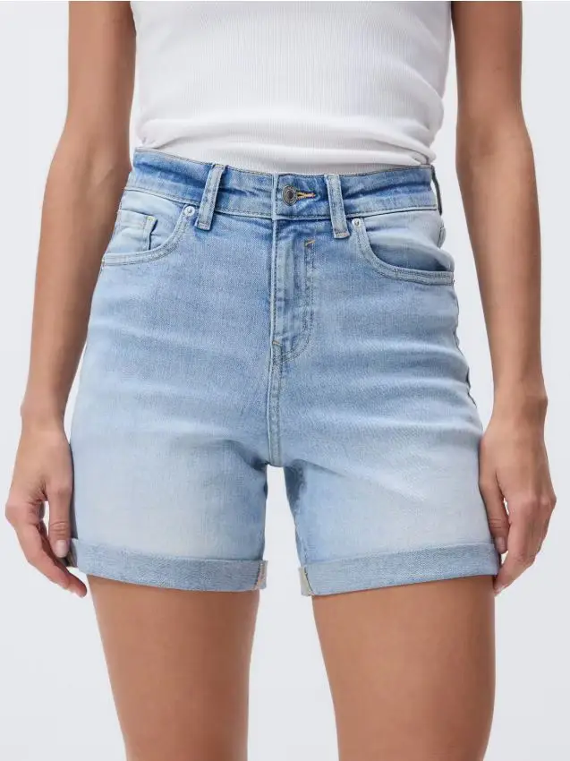 Shorts di jeans con risvolto - blu